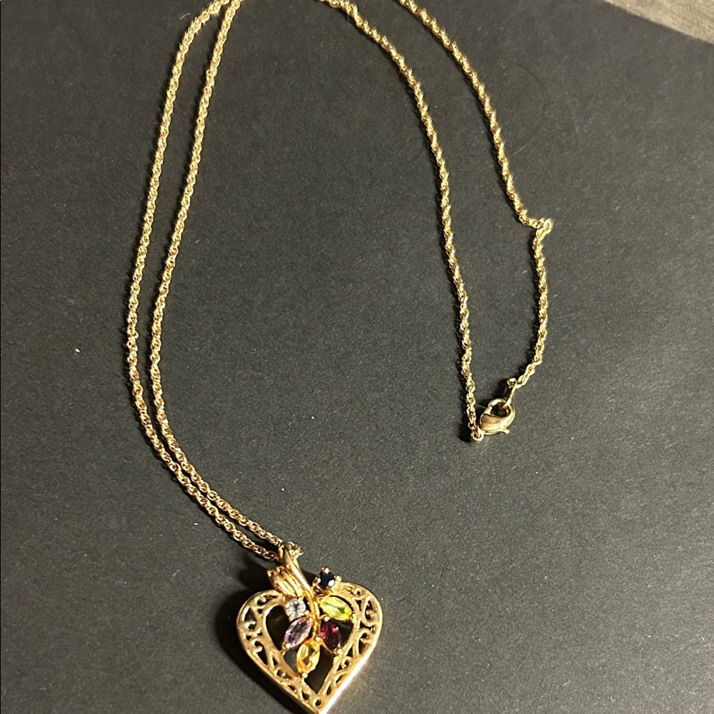 Filigree Gold Heart Pendant Necklace‎ with multi colored stones & cuts